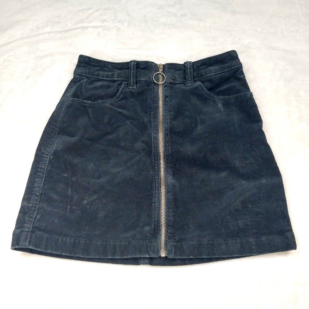 SO WOMENS BLACK CORDUROY Y2K ZIPPER FRONT COTTON SPANDEX BLEND MINI SKIRT SIZE 3